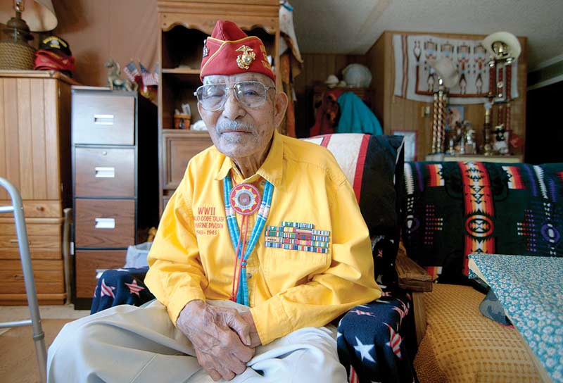Honor Riders help code talker repair roof