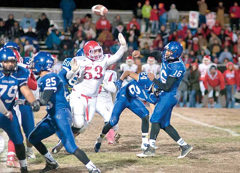 Missing key players, LA falls to Estancia in quarterfinals