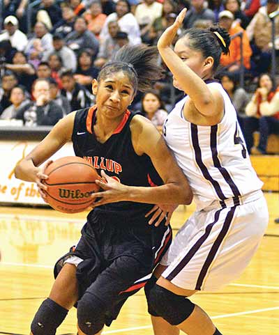 Gallup defeats Winslow for 1st tourney win in 5 years