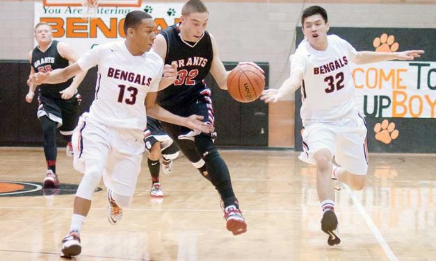 Gallup applies pressure en route to home title