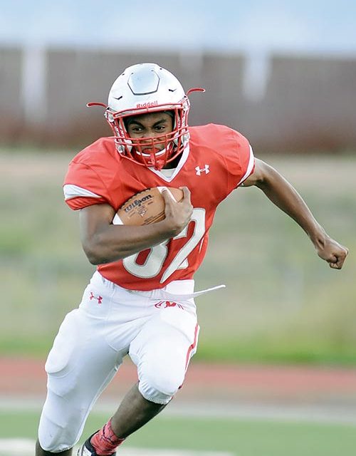 Mustangs stymie Hopi to stay unbeaten