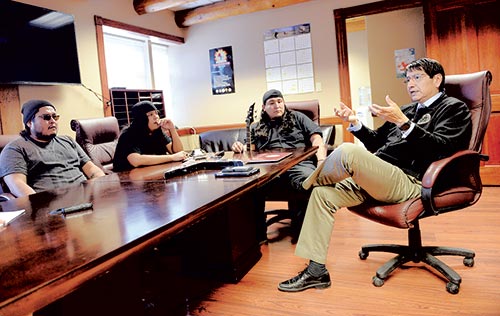 Navajo band, OPVP work to organize show in Window Rock