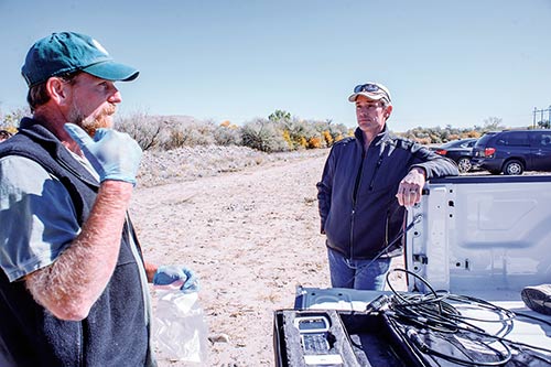 Heinrich visits NNEPA water testers