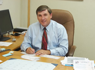 Apache County manager resigns