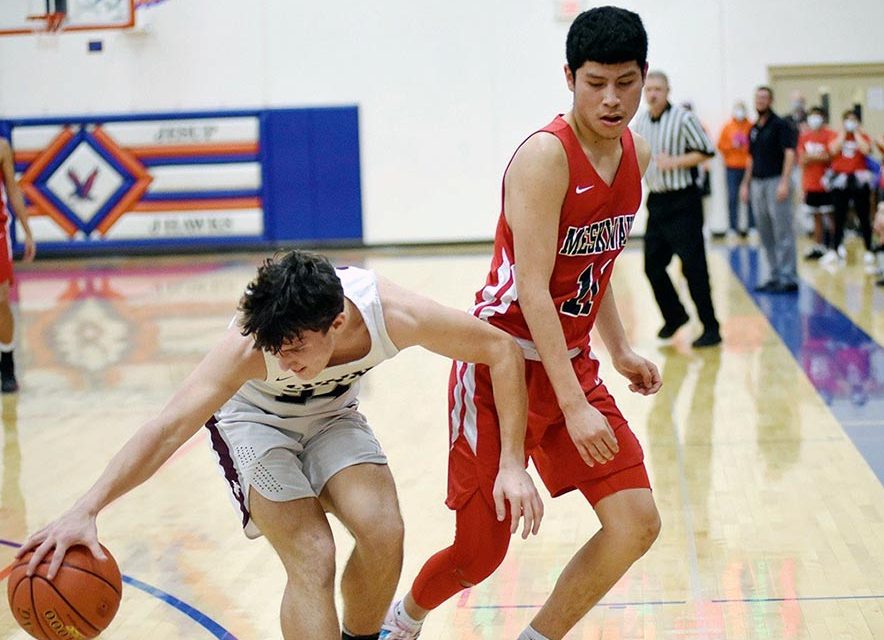 ‘Still the team to be’: Meskwaki Warriors end season at Sub-State Tournament