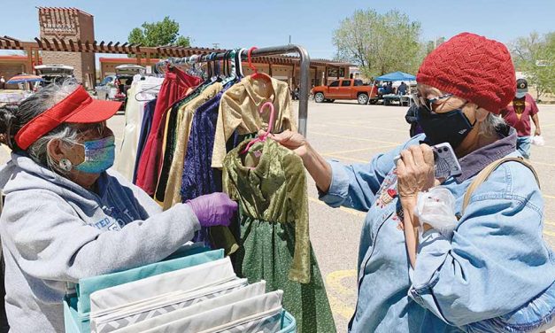 Welcome back to the flea market! Nation gives the green light to roadside vendors