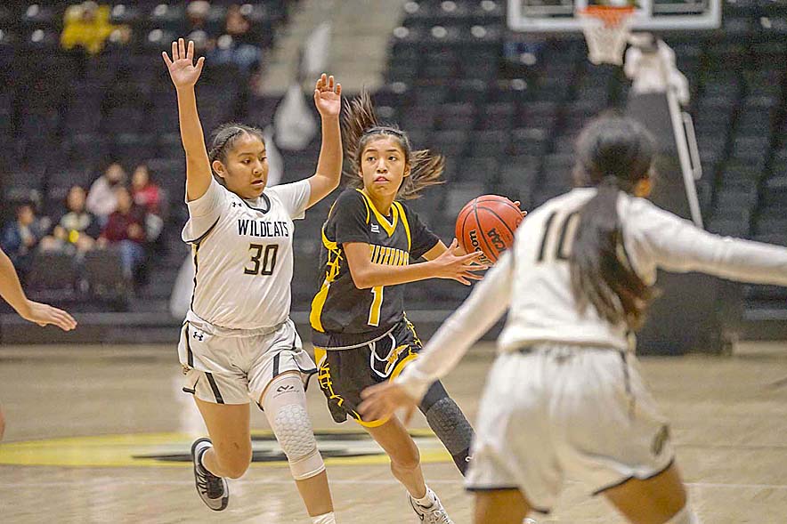 Chinle teams come up short in tourney finals