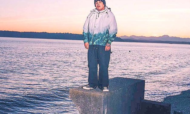 Hip-hop artist Travis Thompson will perform in Fort Defiance